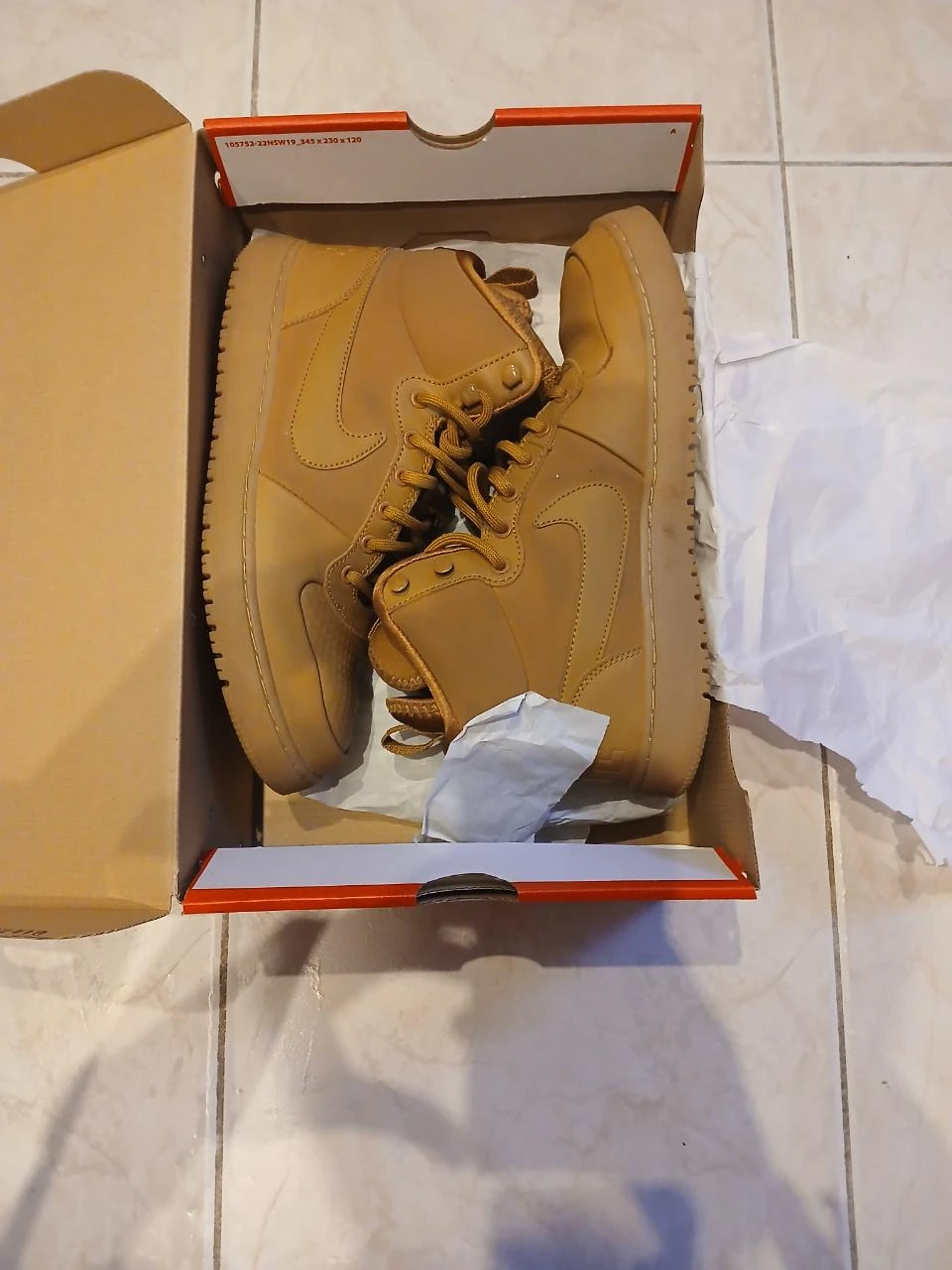 Nike Court Borough Mid Winter